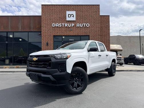 2024 Chevrolet Colorado WT