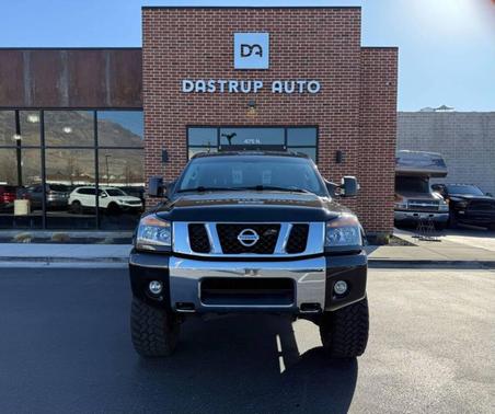 2015 Nissan Titan SV