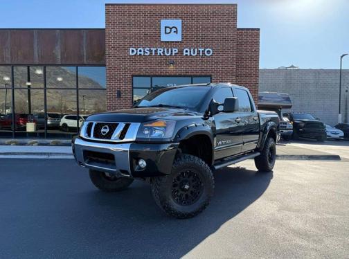 2015 Nissan Titan SV