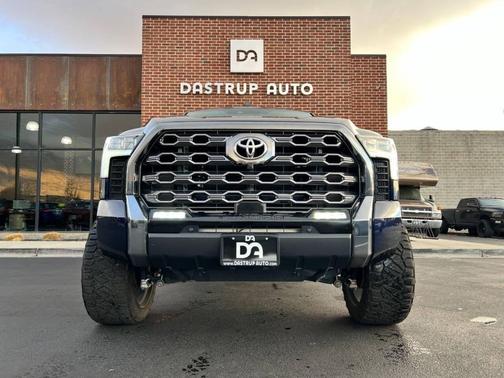 2024 Toyota Tundra Platinum