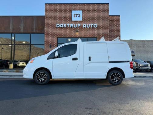 2017 Nissan NV200 SV