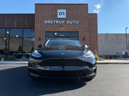 Solid Black 2022 Tesla Model Y Long Range Dual Motor All-Wheel Drive