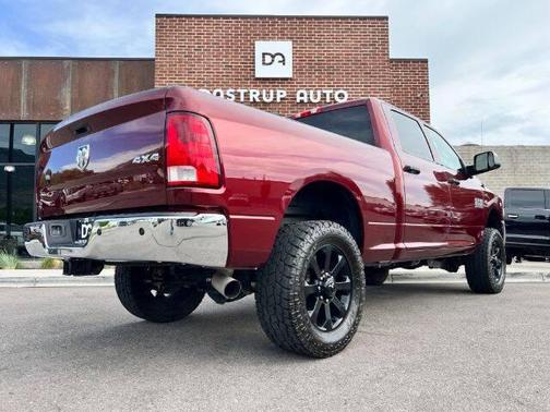 2017 RAM 2500 Tradesman Crew Cab 4x4 6'4' Box