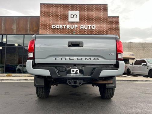 2019 Toyota Tacoma TRD Sport