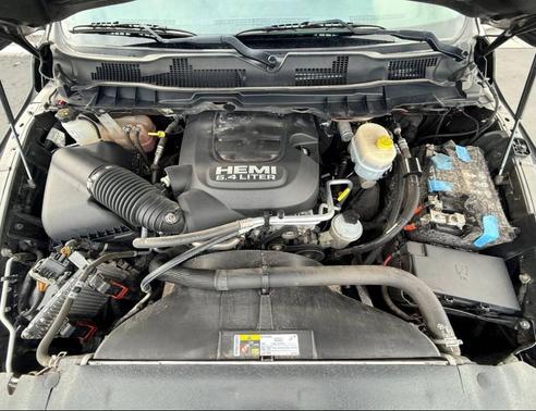 2017 RAM 2500 Big Horn Crew Cab 4x4 6'4' Box