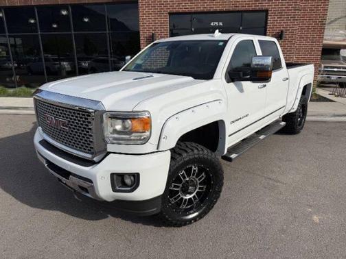 2015 GMC Sierra 2500 Denali