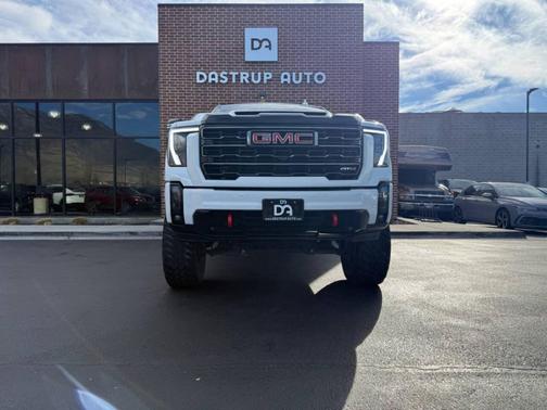 2024 GMC Sierra 2500 AT4