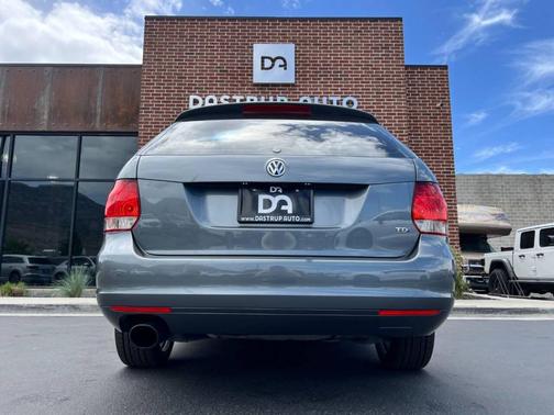 Platinum Gray Metallic 2014 Volkswagen Jetta SportWagen DSG TDI