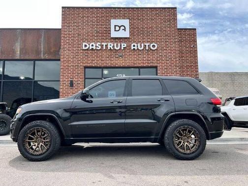 2017 Jeep Grand Cherokee Altitude