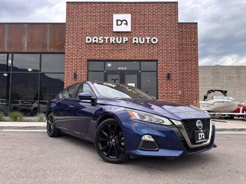 2020 Nissan Altima SR FWD