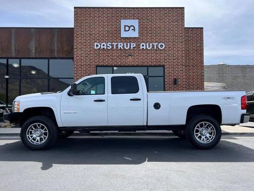 Summit White 2014 Chevrolet Silverado 2500 LT