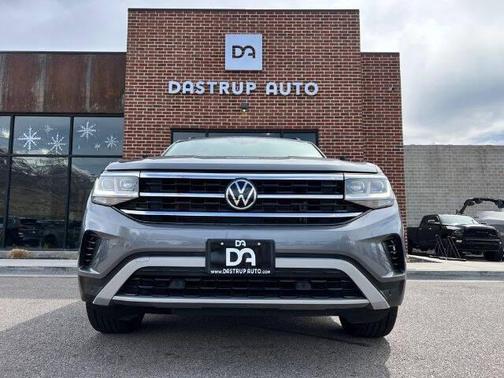 2022 Volkswagen Atlas 2.0T SE w/Technology 4MOTION