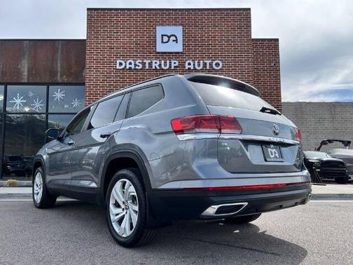 2022 Volkswagen Atlas 2.0T SE w/Technology 4MOTION