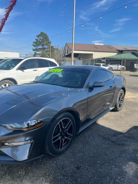 2020 Ford Mustang EcoBoost