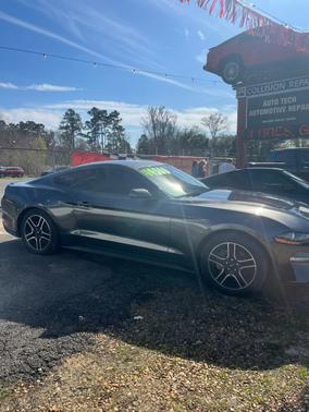 2020 Ford Mustang EcoBoost