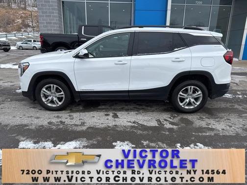 2022 GMC Terrain SLE