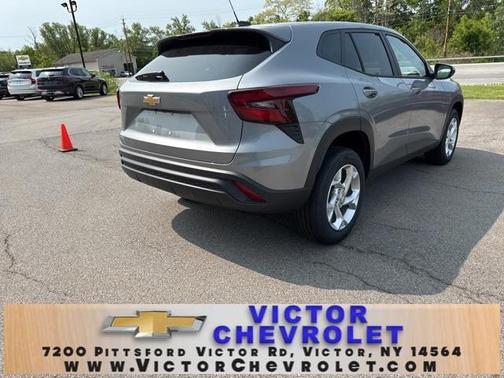 2025 Chevrolet Trax LS
