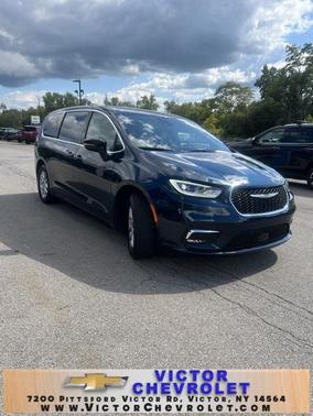 2025 Chrysler Pacifica L
