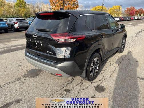 2022 Nissan Rogue SV