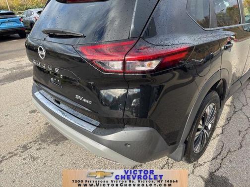 2022 Nissan Rogue SV