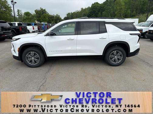 2025 Chevrolet Traverse LT