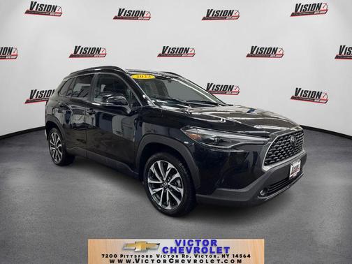2023 Toyota Corolla Cross XLE