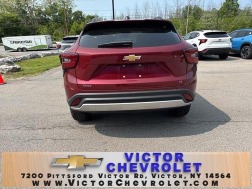 2025 Chevrolet Trax LT