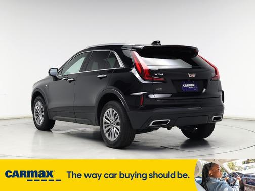 2024 Cadillac XT4 Luxury
