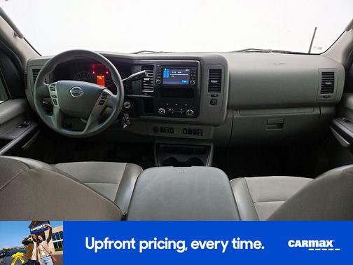 2016 Nissan NV Passenger NV3500 HD SV