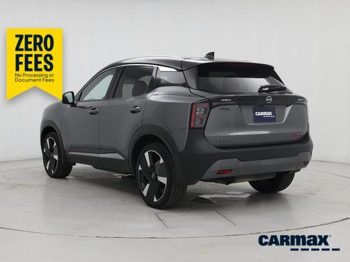 Gray 2025 Nissan Kicks SR
