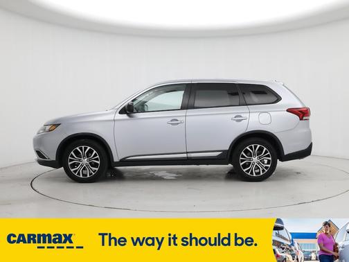 2016 Mitsubishi Outlander ES
