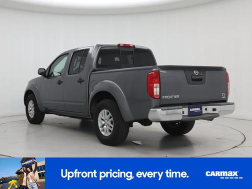 Gray 2017 Nissan Frontier SV