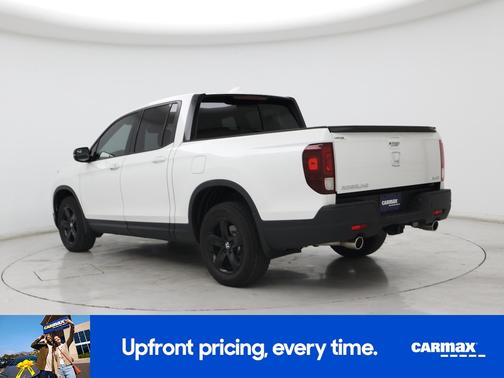 White 2022 Honda Ridgeline Black Edition