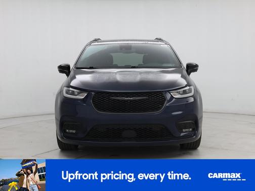 Blue 2023 Chrysler Pacifica Limited