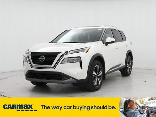 2022 Nissan Rogue SL