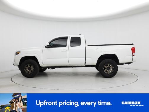 2016 Toyota Tacoma SR