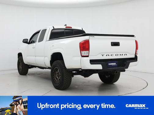 2016 Toyota Tacoma SR