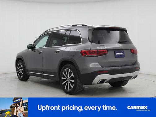 Gray 2022 Mercedes-Benz GLB 250