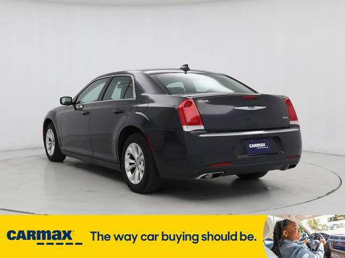 2015 Chrysler 300 Limited