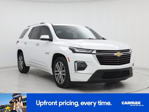 White 2023 Chevrolet Traverse High Country