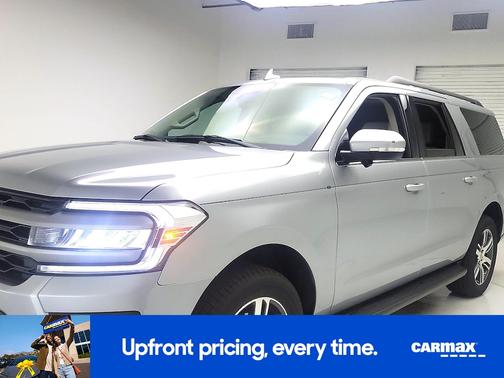 Silver 2024 Ford Expedition Max XLT