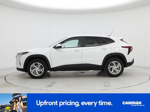 White 2025 Chevrolet Trax LS