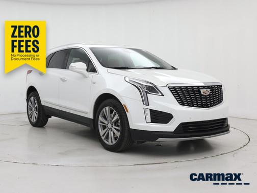 White 2023 Cadillac XT5 Premium Luxury