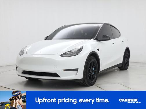 White 2023 Tesla Model Y Long Range