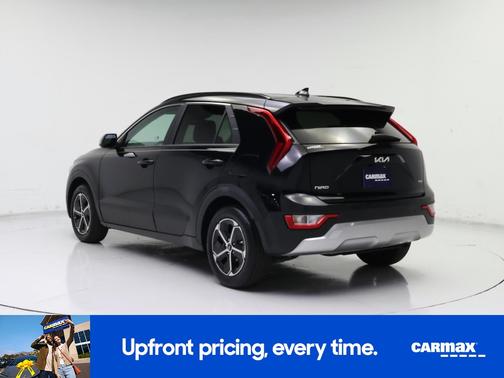 Black 2025 Kia Niro EX