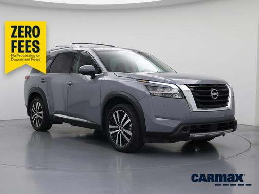 Gray 2025 Nissan Pathfinder Platinum