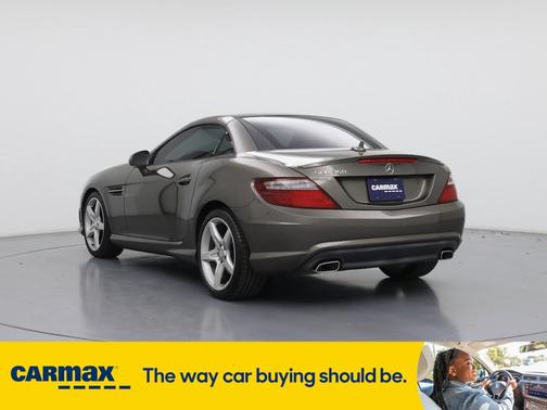 2016 Mercedes-Benz SLK-Class