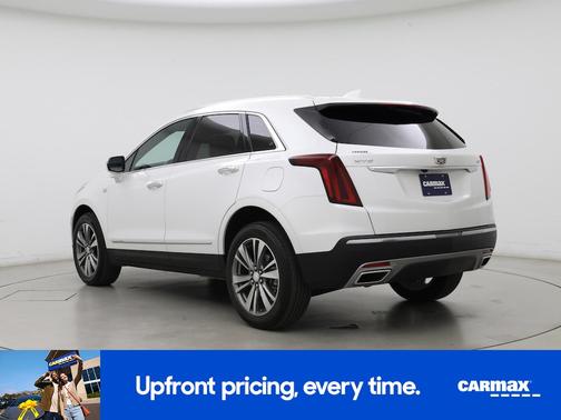 White 2021 Cadillac XT5 Premium Luxury