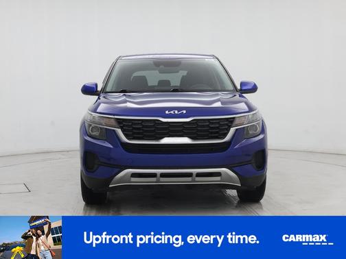 Blue 2022 Kia Seltos LX