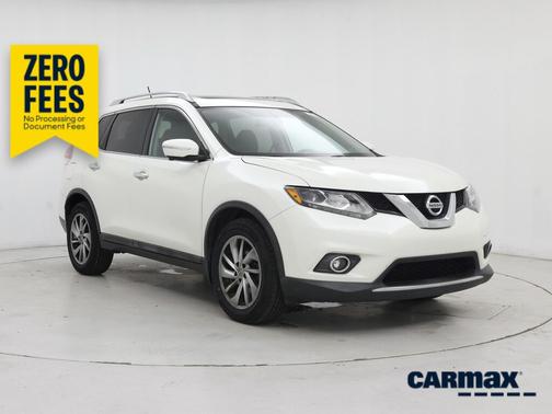 White 2015 Nissan Rogue SL